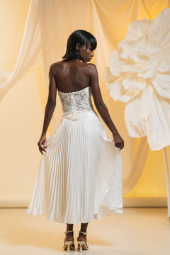 Ivory Flame Chantilly Corset